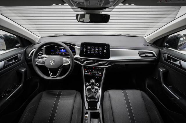 Volkswagen T-Roc 1,5 TSI DSG Life Plus - LAGER 