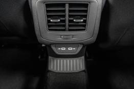 Volkswagen T-Roc 1,5 TSI DSG Life Plus - LAGER 