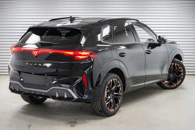 Cupra Terramar 2,0 TSI DSG 4x4 VZ - LAGER 