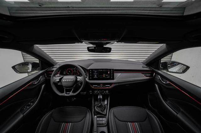 Skoda Scala 1,5 TSI DSG Monte Carlo - LAGER 