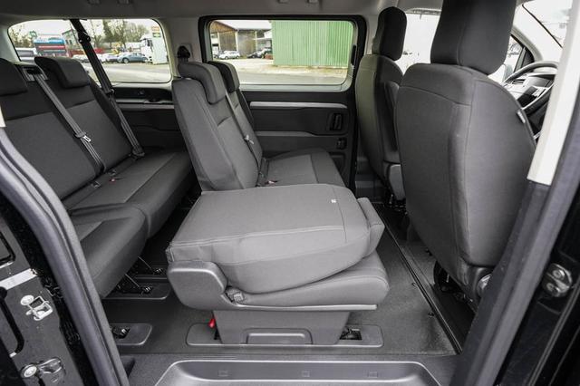 Peugeot Traveller Blue HDI AT8 L3 Business - LAGER -LAG. 