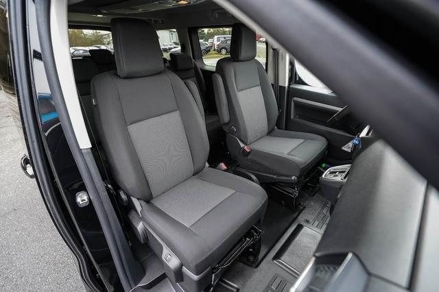 Peugeot Traveller Blue HDI AT8 L3 Business - LAGER -LAG. 