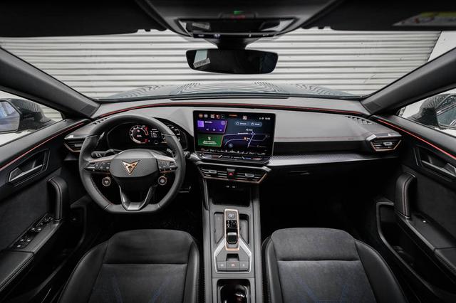 Cupra Formentor 2,0 TSI DSG 4x4 VZ - LAGER 