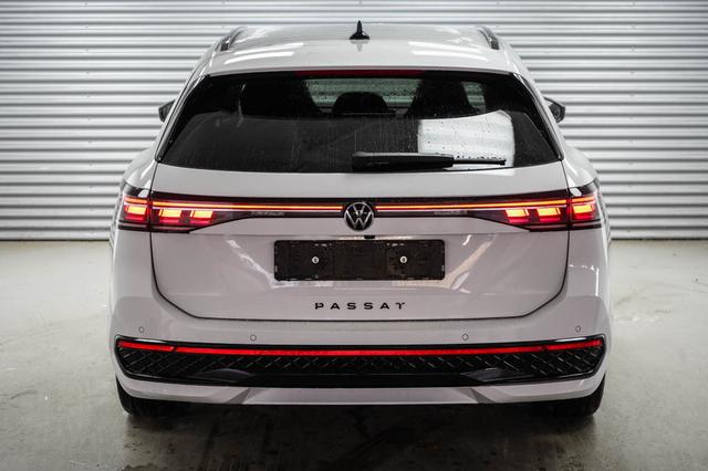 Volkswagen Passat Variant 2,0 TDI DSG 4Motion R-Line -LAG. 