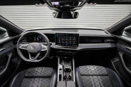 Volkswagen Passat Variant 2,0 TDI DSG 4Motion R-Line -LAG. 