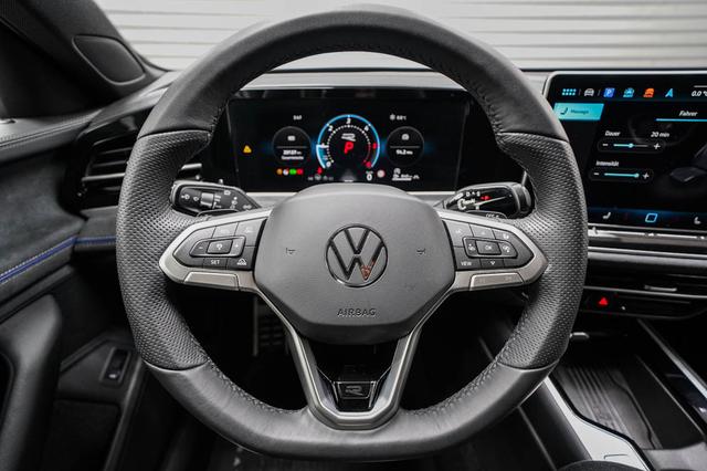 Volkswagen Passat Variant 2,0 TDI DSG 4Motion R-Line -LAG. 