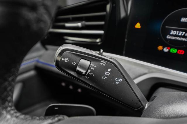 Volkswagen Passat Variant 2,0 TDI DSG 4Motion R-Line -LAG. 