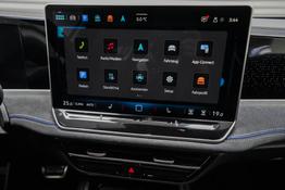 Volkswagen Passat Variant 2,0 TDI DSG 4Motion R-Line -LAG. 