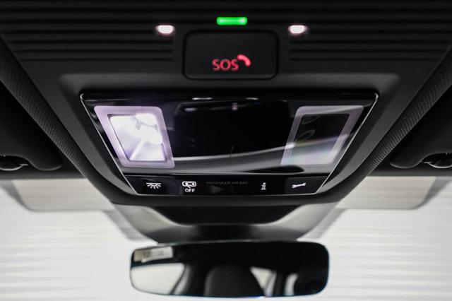 Volkswagen Passat Variant 2,0 TDI DSG 4Motion R-Line -LAG. 