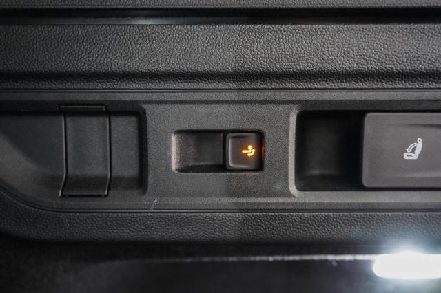 Volkswagen Passat Variant 2,0 TDI DSG 4Motion R-Line -LAG. 