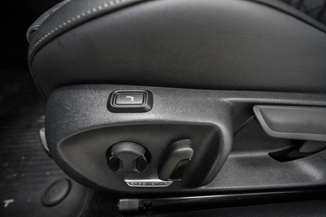 Volkswagen Passat Variant 2,0 TDI DSG 4Motion R-Line -LAG. 