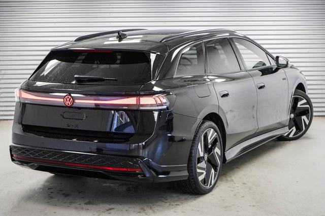 Volkswagen ID.7 Kombi - Tourer GTX 4Motion Tourer, AHK - LAGE -LAG.