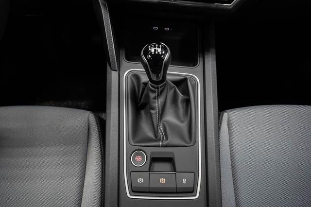 Seat Leon Sportstourer Kombi 1,5 TSI Style - LAGER 