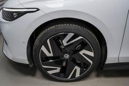 Volkswagen ID.7 Kombi Tourer GTX 4Motion - LAGER 