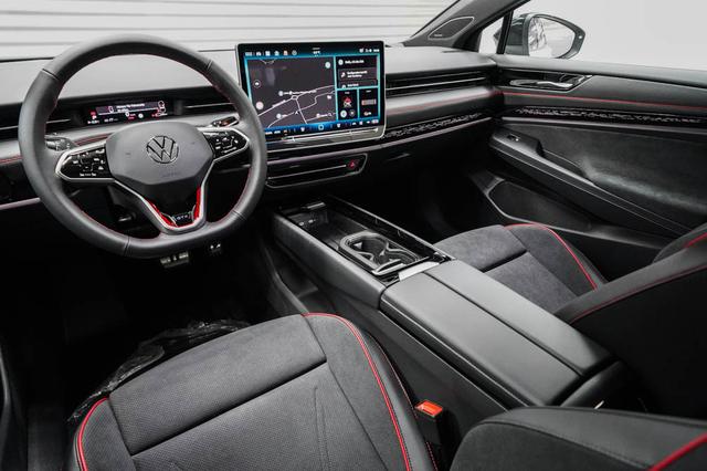 Volkswagen ID.7 Kombi Tourer GTX 4Motion - LAGER 