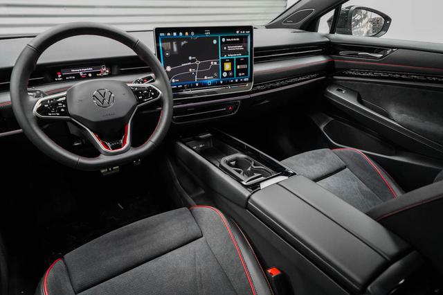 Volkswagen ID.7 Kombi Tourer GTX 4Motion - LAGER 