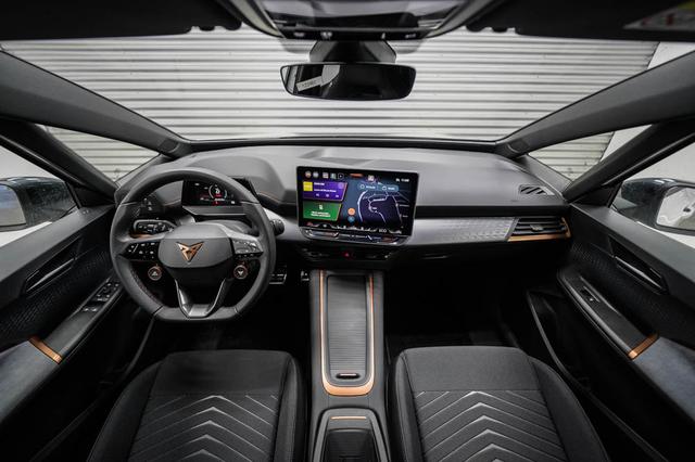 Born 60 e-Boost Cupra - LAGER 