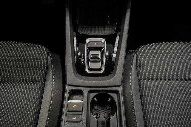 Skoda Octavia Combi Kombi 1,5 eTSI DSG mhev Selection -LAG. 