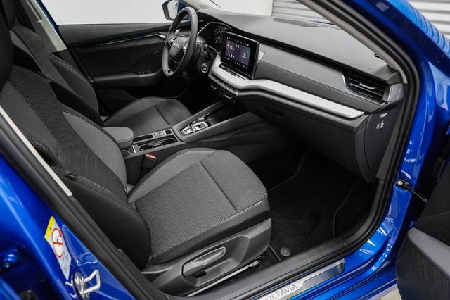 Skoda Octavia Combi Kombi 1,5 eTSI DSG mhev Selection -LAG. 