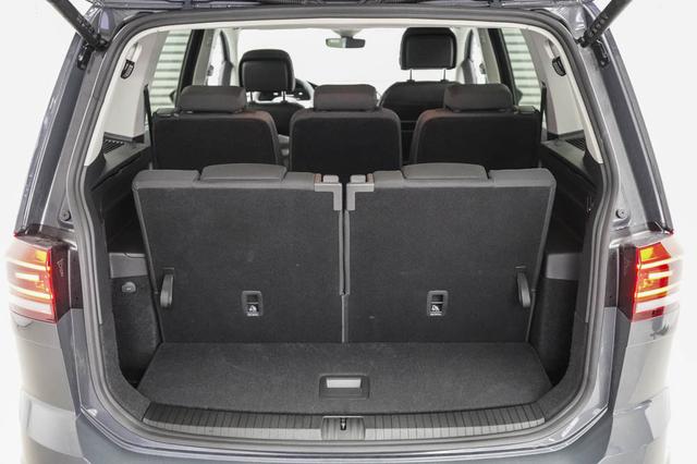 Touran 1,5 TSI DSG R-Line - LAGER 