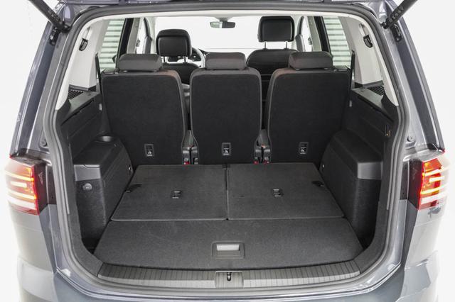 Touran 1,5 TSI DSG R-Line - LAGER 