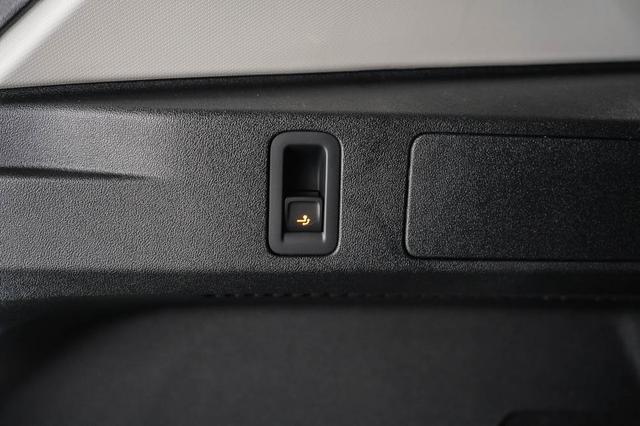 Volkswagen Tiguan 1,5 eTSI DSG Basis - LAGER 