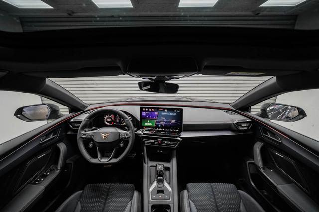 Cupra Leon Sportstourer ST 2,0 TSI DSG 4Drive VZ Extreme - LA -LAG. 