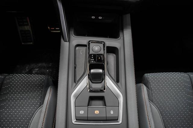 Cupra Leon Sportstourer ST 2,0 TSI DSG 4Drive VZ Extreme - LA -LAG. 