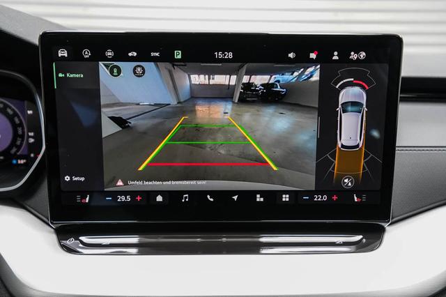 Skoda Octavia Combi Kombi 1,5 eTSI DSG mhev Selection -LAG. 