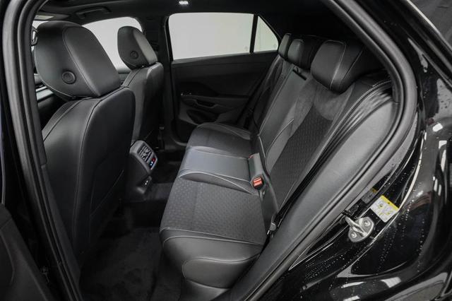 Volkswagen T-Roc Neuer 1,5 TSI DSG R-Line - LAGER 