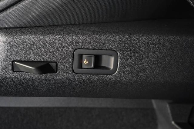 Volkswagen T-Roc Neuer 1,5 TSI DSG R-Line - LAGER 