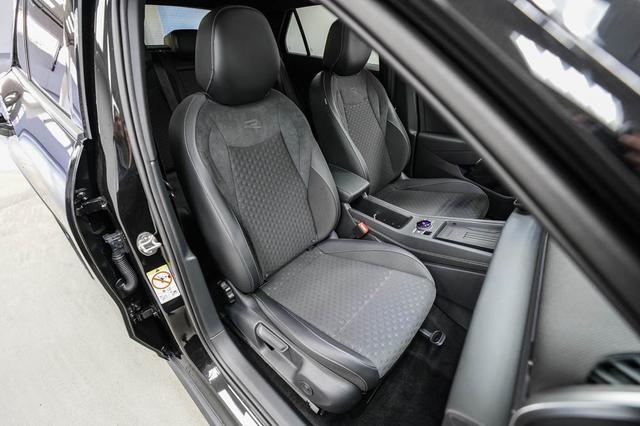 Volkswagen T-Roc Neuer 1,5 TSI DSG R-Line - LAGER 