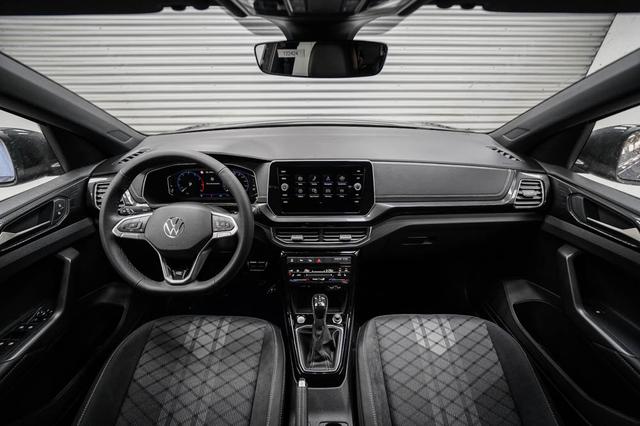 Volkswagen T-Cross 1,5 TSI DSG R-Line - LAGER 