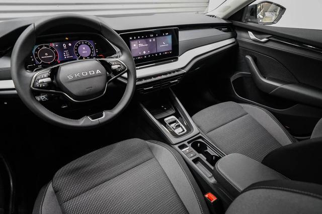 Skoda Octavia Combi Kombi 1,5 eTSI DSG mhev Selection -LAG. 