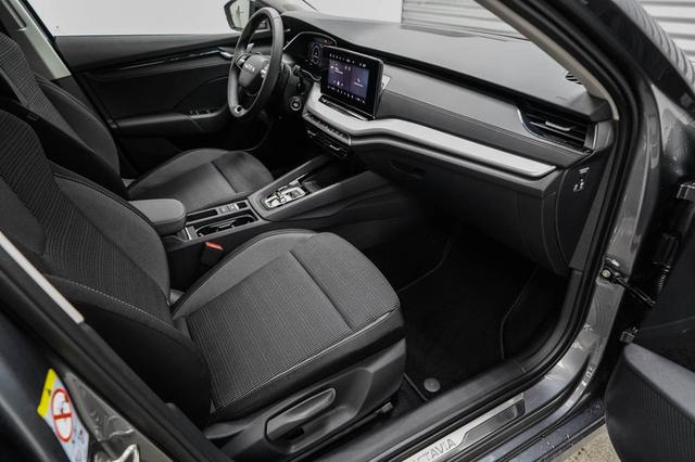 Skoda Octavia Combi Kombi 1,5 eTSI DSG mhev Selection -LAG. 