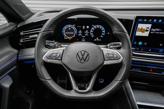 Tiguan Neues Modell 2,0 TDI DSG 4Motion R- -LAG. 