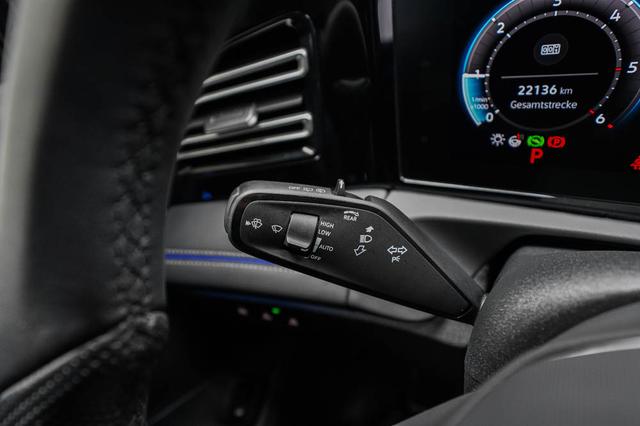 Tiguan Neues Modell 2,0 TDI DSG 4Motion R- -LAG. 