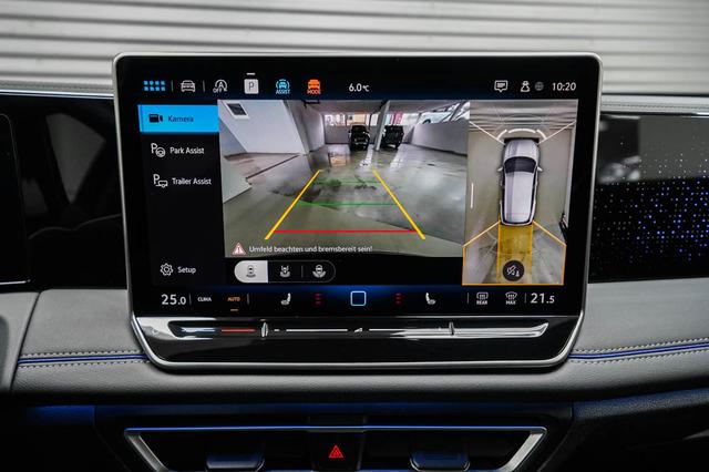 Tiguan Neues Modell 2,0 TDI DSG 4Motion R- -LAG. 