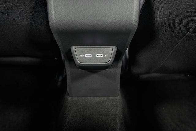 Volkswagen Taigo 1,0 TSI DSG R-Line - LAGER 