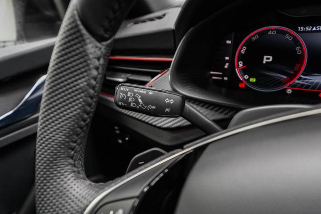 Skoda Scala 1,5 TSI DSG Monte Carlo - LAGER 