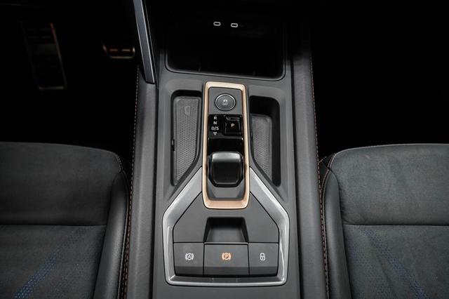 Cupra Leon Sportstourer ST 2,0 TSI DSG 4x4 VZ - LAGER 