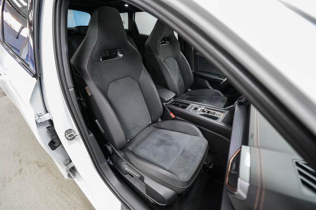 Cupra Leon Sportstourer ST 2,0 TSI DSG 4x4 VZ - LAGER 