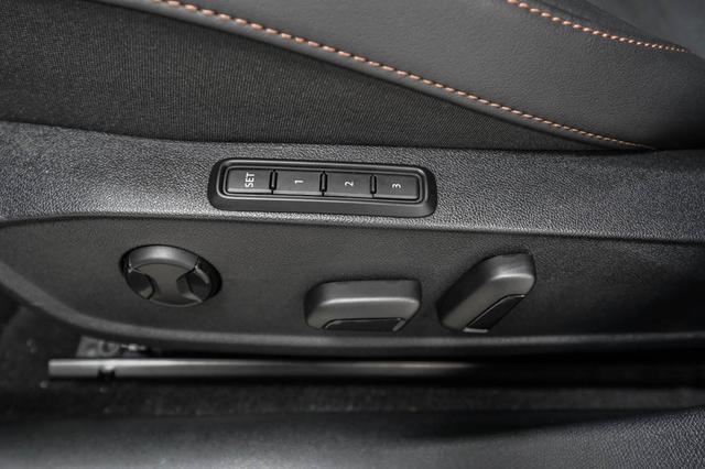 Cupra Leon Sportstourer ST 2,0 TSI DSG 4x4 VZ - LAGER 