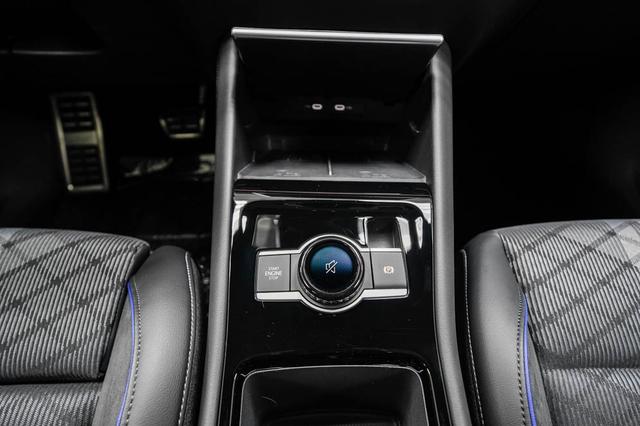 Volkswagen Tiguan 2,0 TSI DSG 4Motion R-Line - LAGER -LAG. 