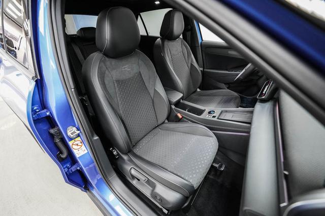 Volkswagen T-Roc Neuer 1,5 TSI DSG R-Line - LAGER 