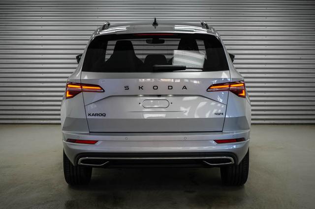 Skoda Karoq 2,0 TSI DSG 4x4 Sportline - LAGER 