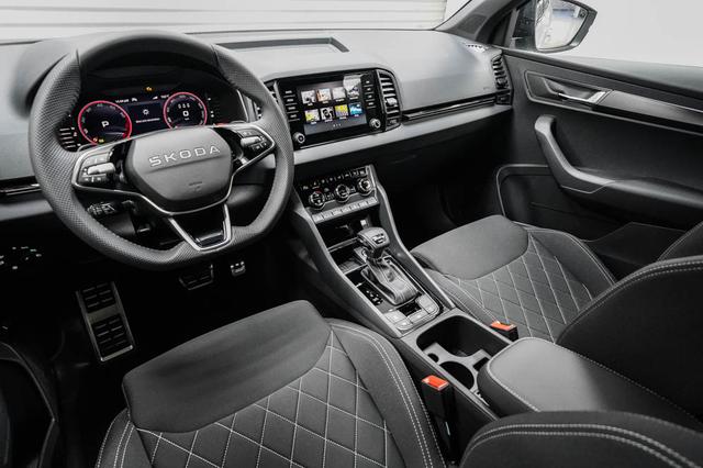 Skoda Karoq 2,0 TSI DSG 4x4 Sportline - LAGER 