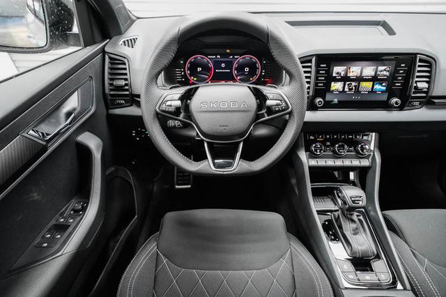 Skoda Karoq 2,0 TSI DSG 4x4 Sportline - LAGER 