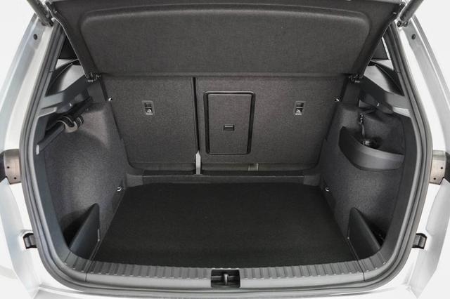 Skoda Karoq 2,0 TSI DSG 4x4 Sportline - LAGER 