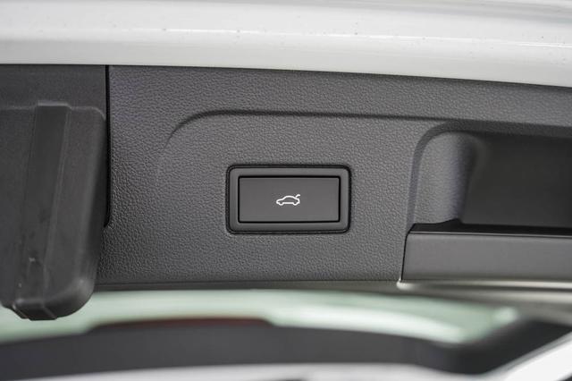 Touran 1,5 TSI DSG Limited - LAGER 